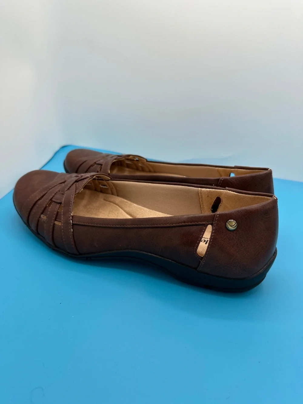 NEW! Life Stride Brown Braided Leather Flats Womens size 9.5 WIDE (new,no box)